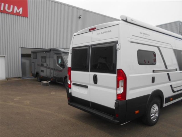 Adria Twin 640 SGX - Photo 2