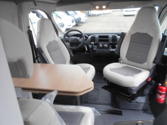 Adria Twin 640 SGX - Photo 8