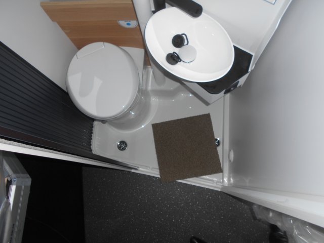 Adria Twin 640 SGX PTR 60 ANS - Photo 7