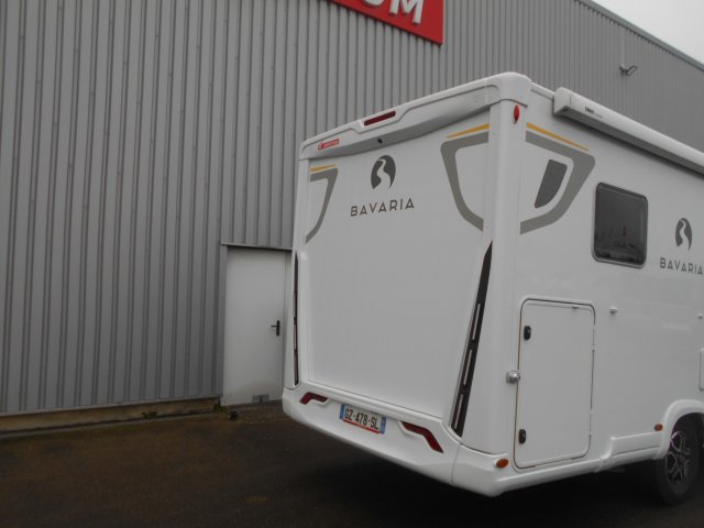 Achat Bavaria Initial I740FC Nomade Plus I 740 FC + Occasion
