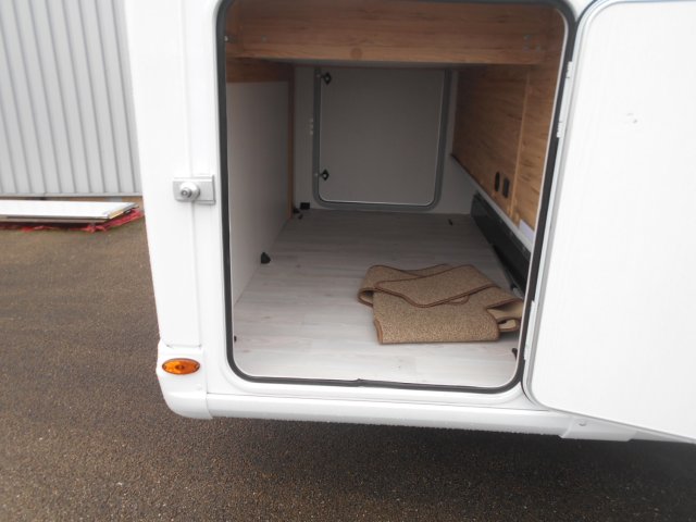 Bavaria Initial I740FC Nomade Plus I 740 FC + - Photo 2