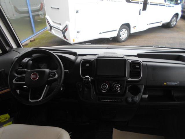 Bavaria Initial I740FC Nomade Plus I 740 FC + - Photo 3