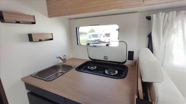 Bavaria Initial I740FC Nomade - Photo 8