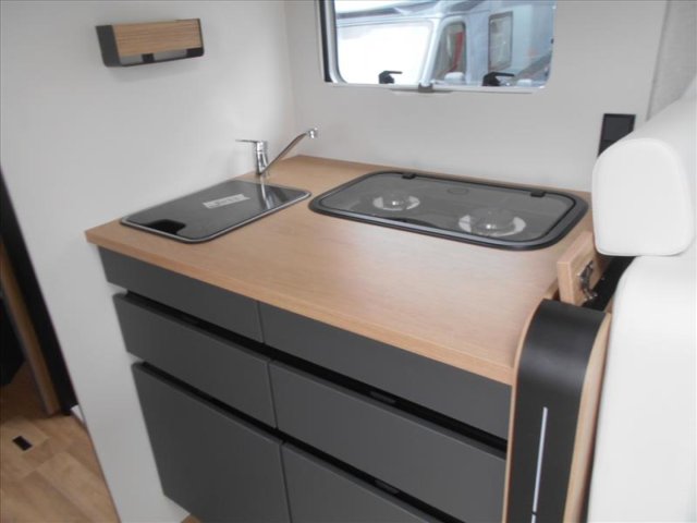 Bavaria Initial I740FC Nomade - Photo 7