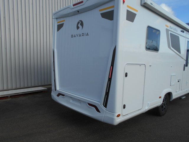 Bavaria Initial I740FC Nomade - Photo 3