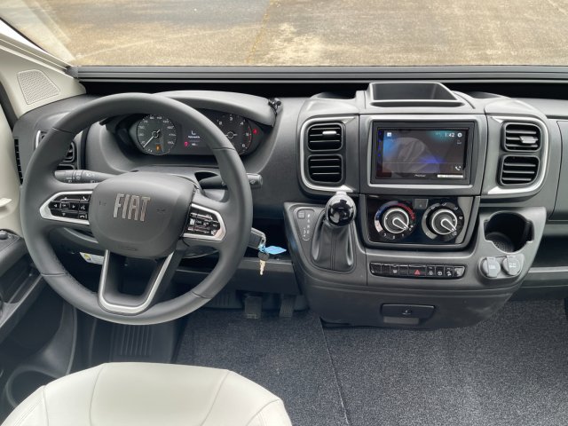 Bavaria T720FGJ Intense - Photo 5