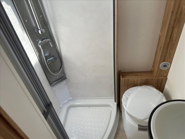 Bavaria Tren-D T696S Unik T 696 S - Photo 6