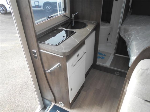 Benimar Tessoro 430 T - Photo 6