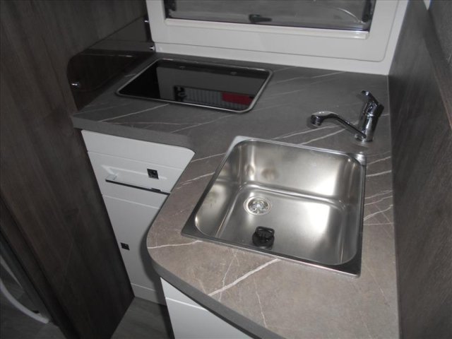 Benimar Tessoro 496 - Photo 10