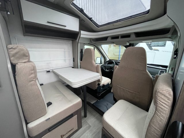 Benimar Yrteo 861 - Photo 4