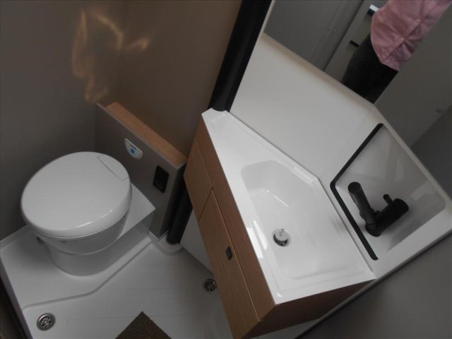 Burstner Campeo TD 690 G - Photo 14