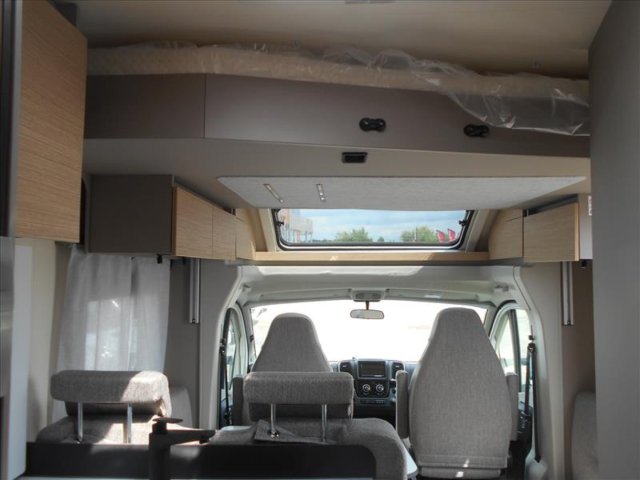 Burstner Campeo TD 690 G - Photo 6