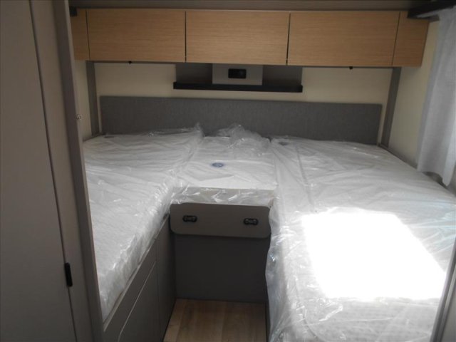 Burstner Campeo TD 690 G - Photo 13