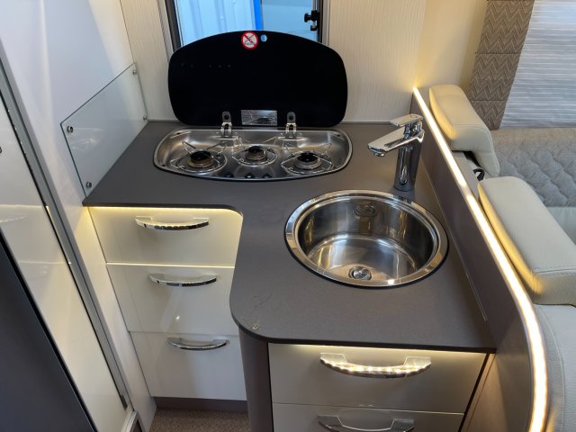 Burstner Privilege T 700 LYSEO TD - Photo 4