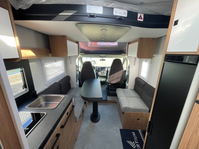 Challenger 318 Cosy Edition - Photo 8