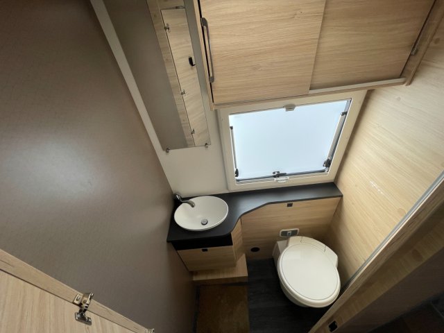 Challenger 380 Start Edition - Photo 6