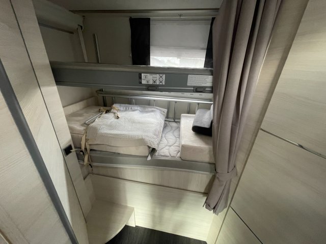 Challenger Quartz 380 - Photo 11
