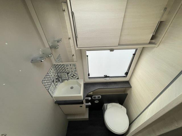 Challenger Quartz 380 - Photo 9