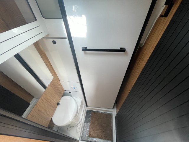 Font Vendome Leader Camp Elegance - Photo 7