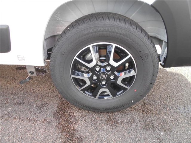 Font Vendome Rando Camp - Photo 6