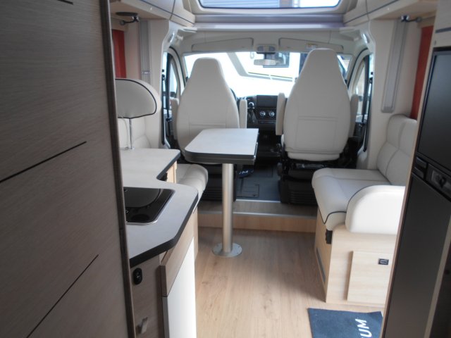 Rapido 666 F 666F 65 ans - Photo 11