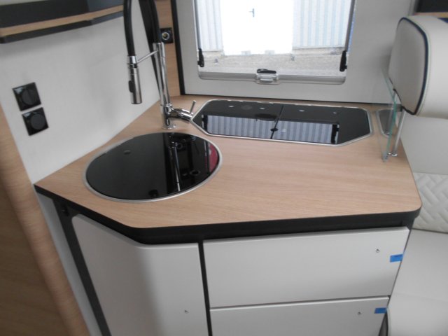 Rapido 8080 DF 8086DF - Photo 6