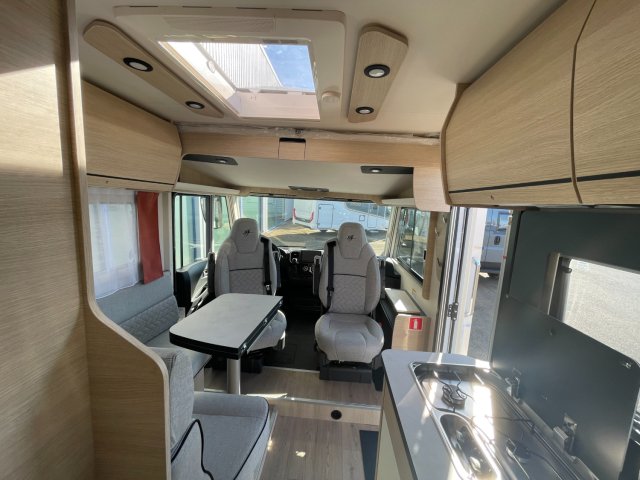 Rapido C55i 65 ans - Photo 10