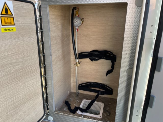 Rapido C55i 65 ans - Photo 13