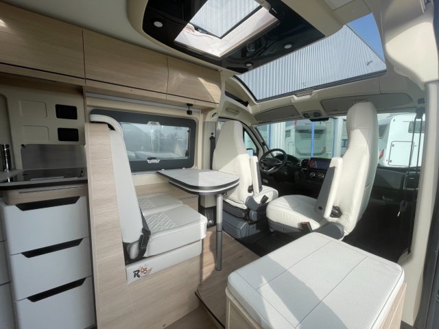 Rapido Van V62 65 ans - Photo 4