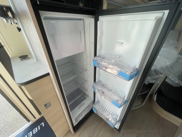 Rapido Van V62 65 ans - Photo 9