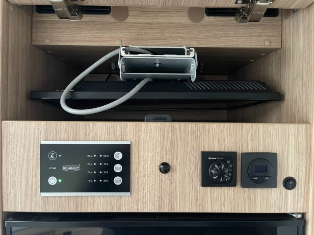 Sunlight I 67 S - Photo 7