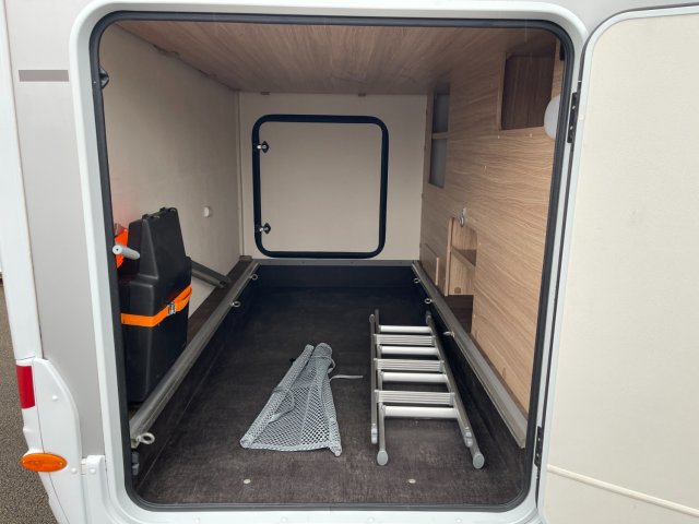 Sunlight I 67 S - Photo 3