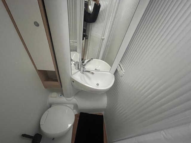 Sunlight I 67 S - Photo 10