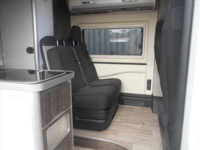 Westfalia Columbus 641 E - Photo 3