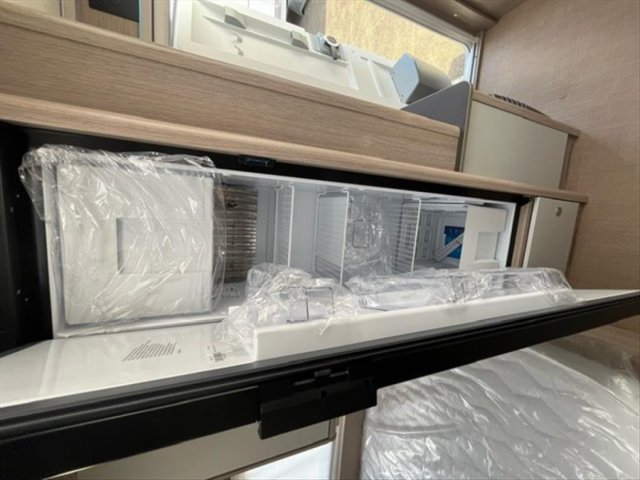 Burstner Premio 455 TS - Photo 8