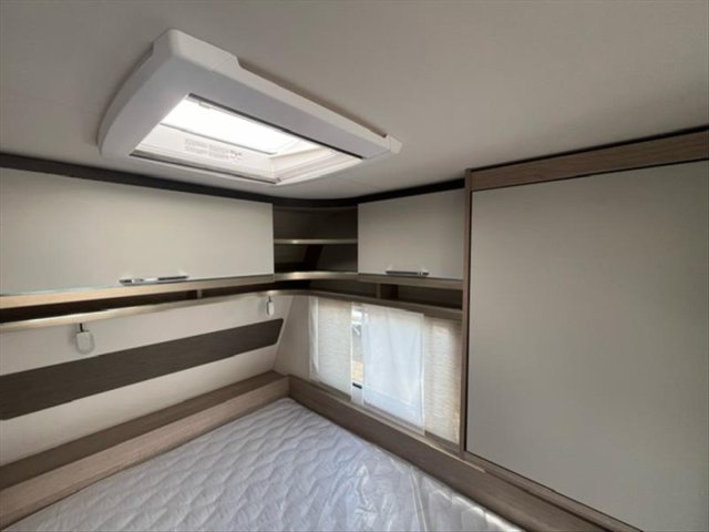 Burstner Premio 455 TS - Photo 9