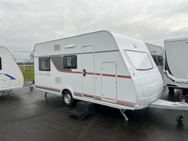 Burstner Premio Plus 440 TK - Photo 5