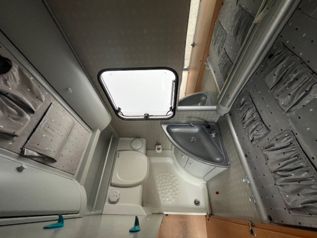 Burstner Ventana 400 TS - Photo 5