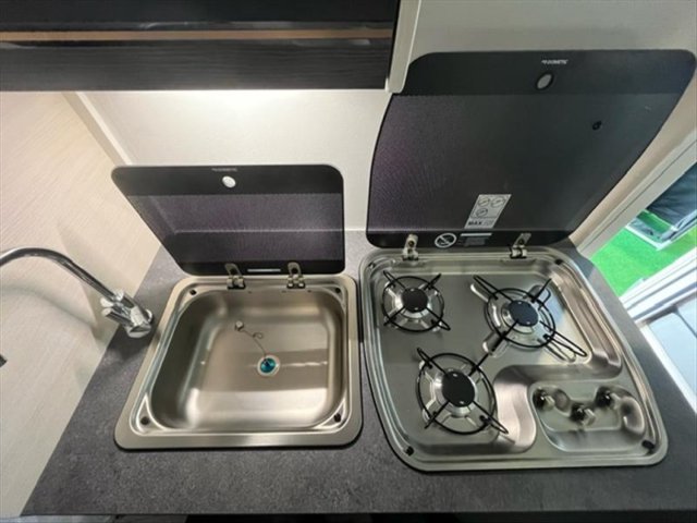 Silver Caravane EXCLUSIVE - Photo 7