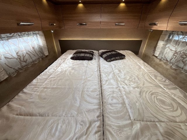 Le Voyageur LVX 9 poids lourd lits jumea - Photo 10