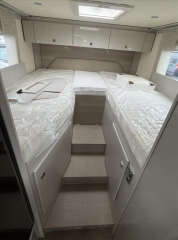 Burstner Lineo T 690 G - Photo 9