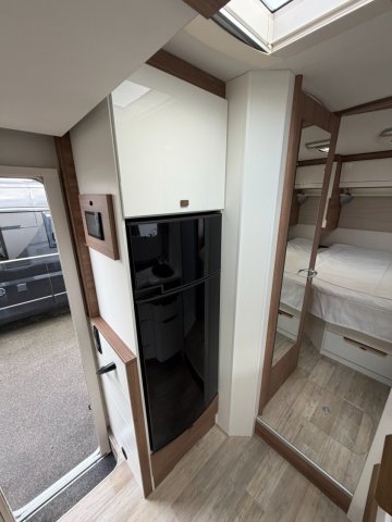 Pilote P 746 FC Essentiel - BVA - Photo 6