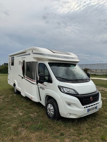 Rapido 686 F - Photo 1