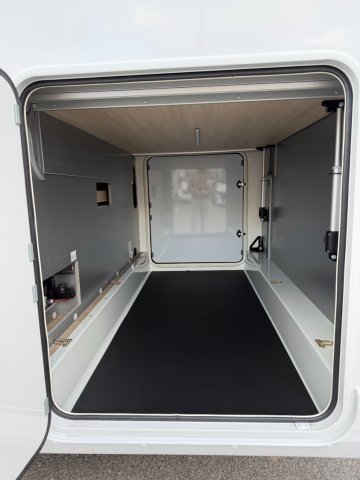 Rapido 696 F 696F 65 ans - Photo 3