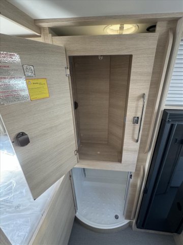 Rapido Van V55 V 55 - Photo 10