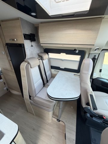 Rapido Van V55 - Photo 5