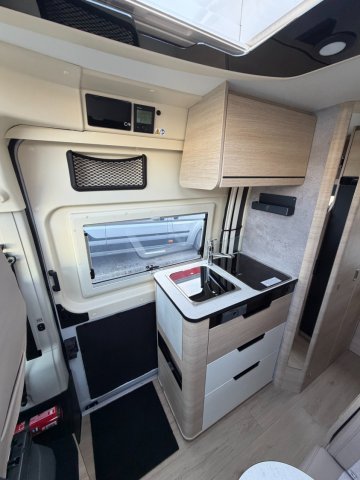 Rapido Van V55 - Photo 6