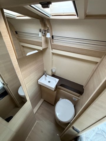 Rapido Van V55 - Photo 12