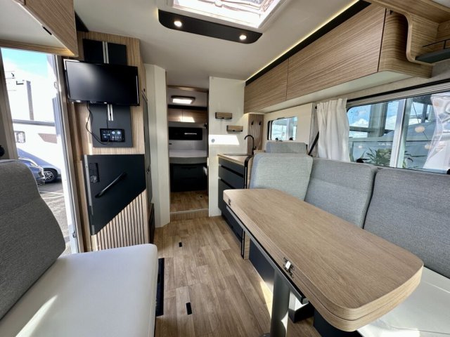 Bavaria Initial I740FC Nomade I 740 FC - Photo 3