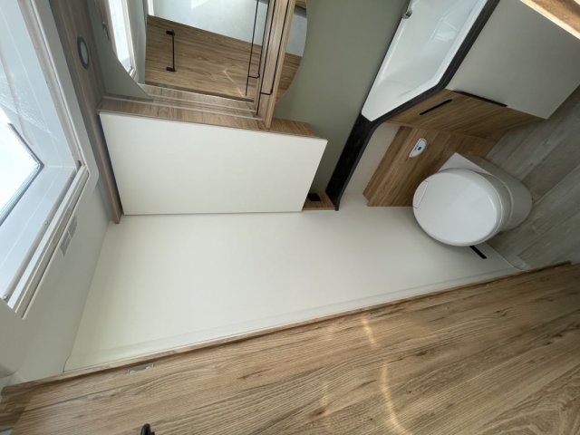 Bavaria Initial I740FC Unik I 740 FC - Photo 9